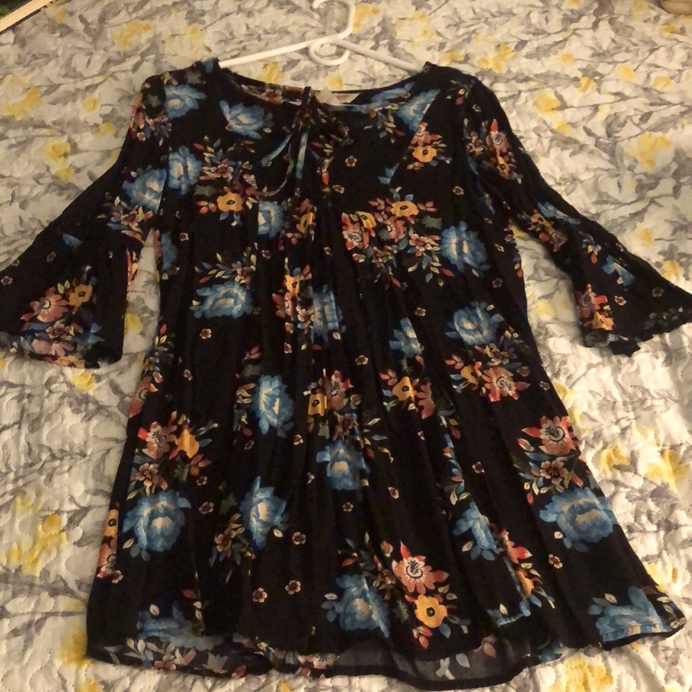 Beautiful Arizona blue flower dress ✨